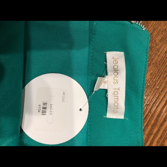 Jealous Tomato skirt - Picture 4 of 6